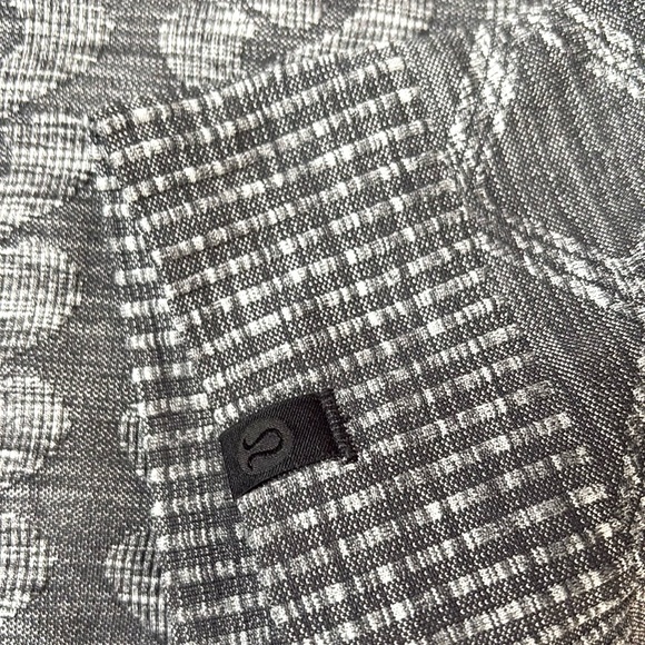 Lululemon Rest Less Pullover - Picture 15 of 15